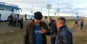 Mobilizarea lui Putin: Bărbați beți ce se iau la bătaie, preoți cu apă sfințită și suspiciuni de epurare etnică